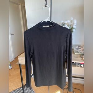 NWT Christian Siriano Ribbed Mock Neck Top
